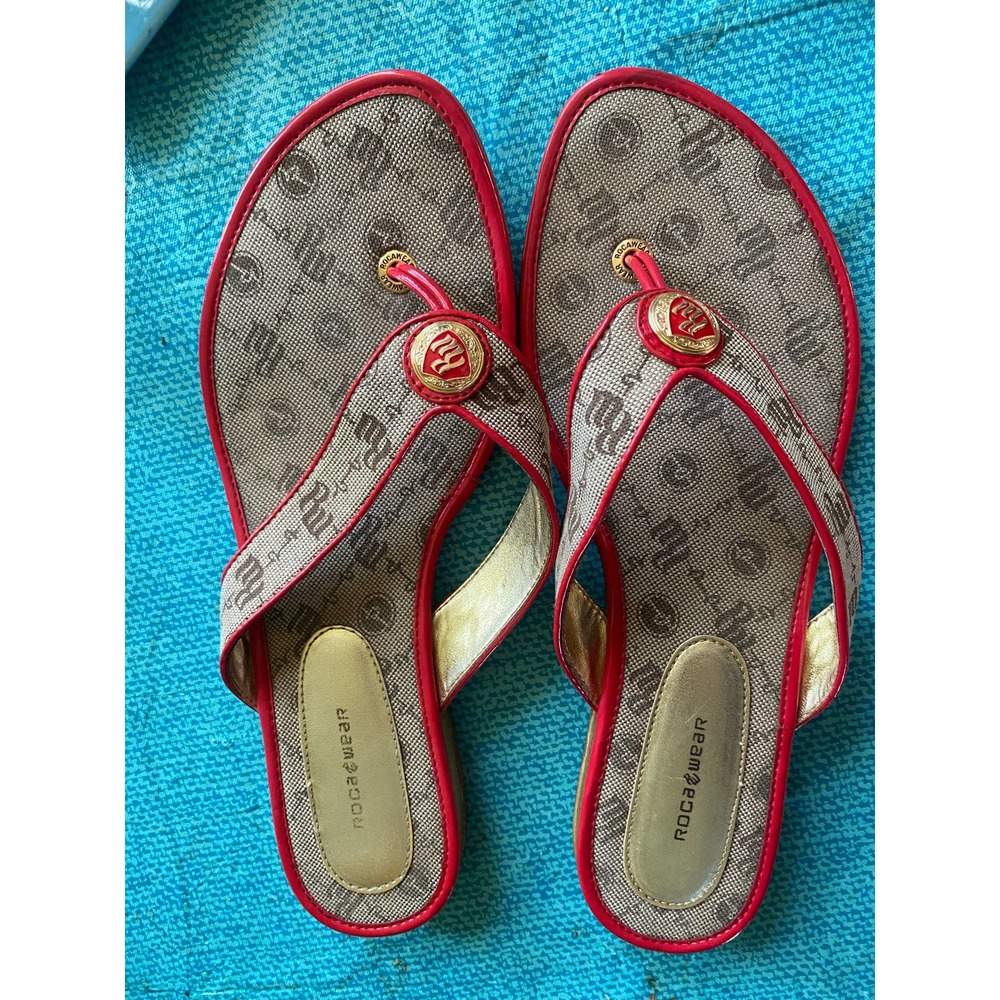 Sz 9 Rocawear flops